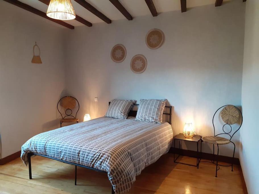 Maison Du Soleil Chez Isa Polignac  Extérieur photo