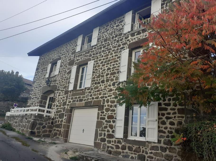 Maison Du Soleil Chez Isa Polignac  Extérieur photo