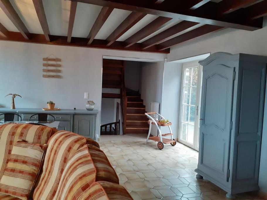 Maison Du Soleil Chez Isa Polignac  Extérieur photo